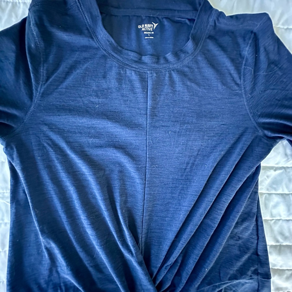 Old Navy long sleeve workout shirt